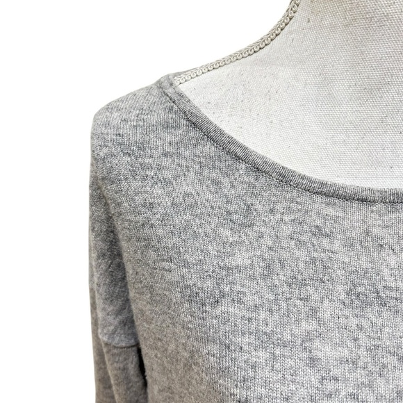 The Cashmere Project Gray scoop Neck 100% cashmere lightweight Sweater sz large - Picture 6 of 9